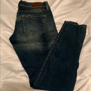 Lucky Brand Charlie Skinny Jeans